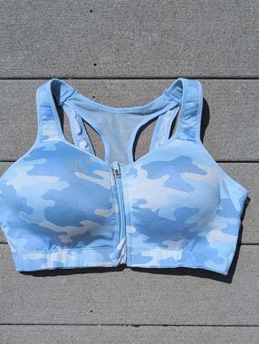 Layer 8 Front Zip Camo Sports Bra Size XXL